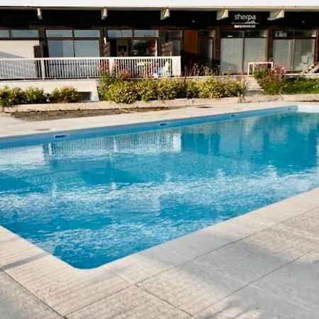 Appartement Avec Vue Exceptionnelle A Roche Beranger 1750 Au Pied Des Pistes شاروس المظهر الخارجي الصورة